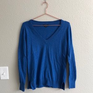 🌱 J.Crew Outlet V-neck Sweater (blue)